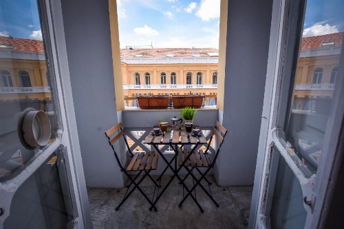 A I R Amore Apartment image 24